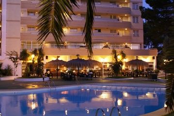 Hotel Lagoon Center