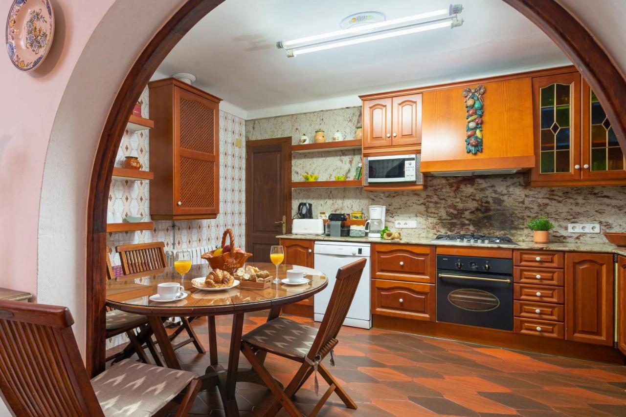 New! Ses Rodes, Pool, Wifi, Bbq, Jacuzzi
