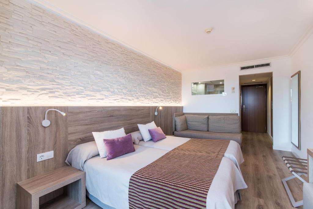 Na Taconera Font de sa Cala