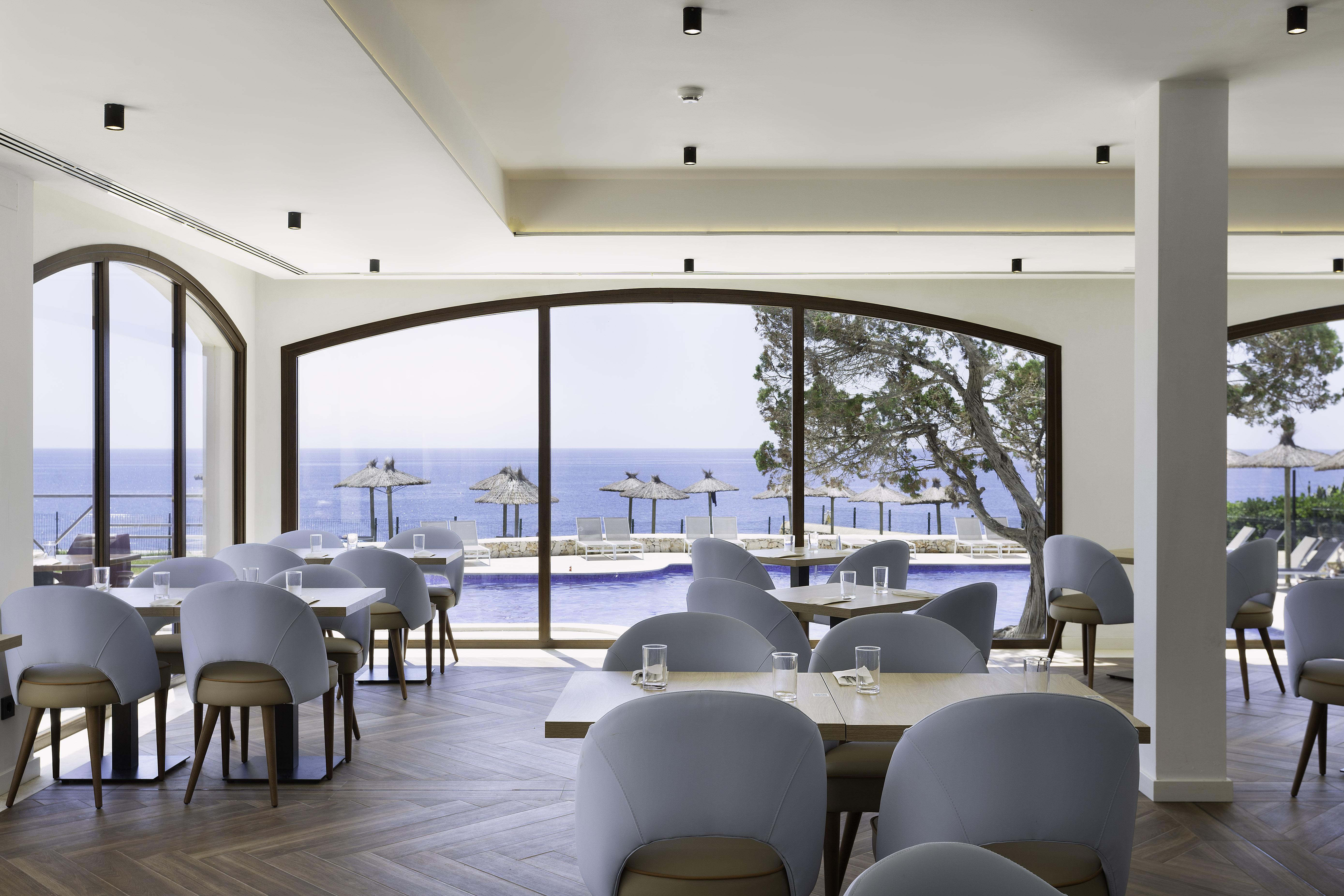 Alua Rocas Hotel 4*