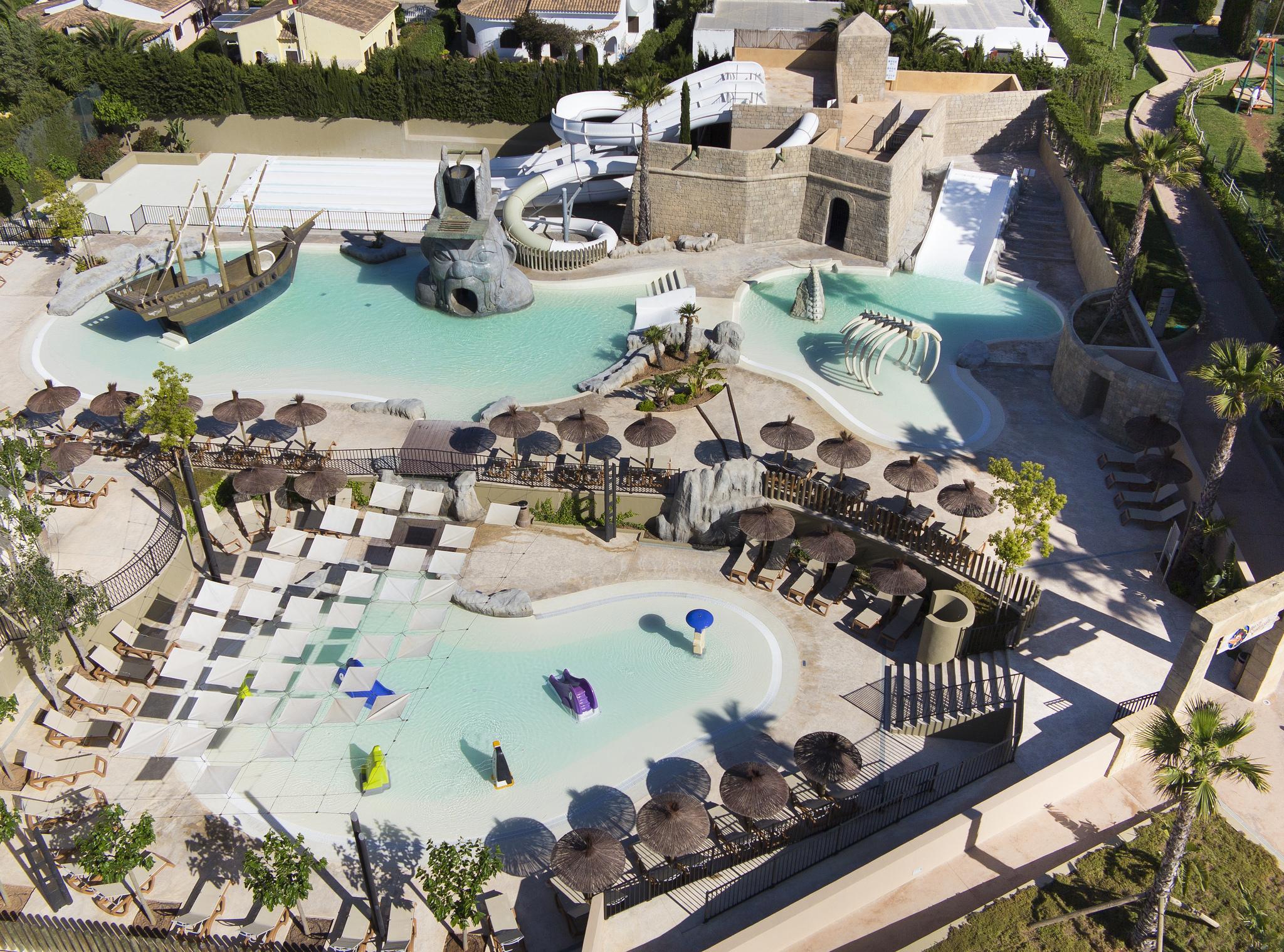Insotel Cala Mandia Hotel