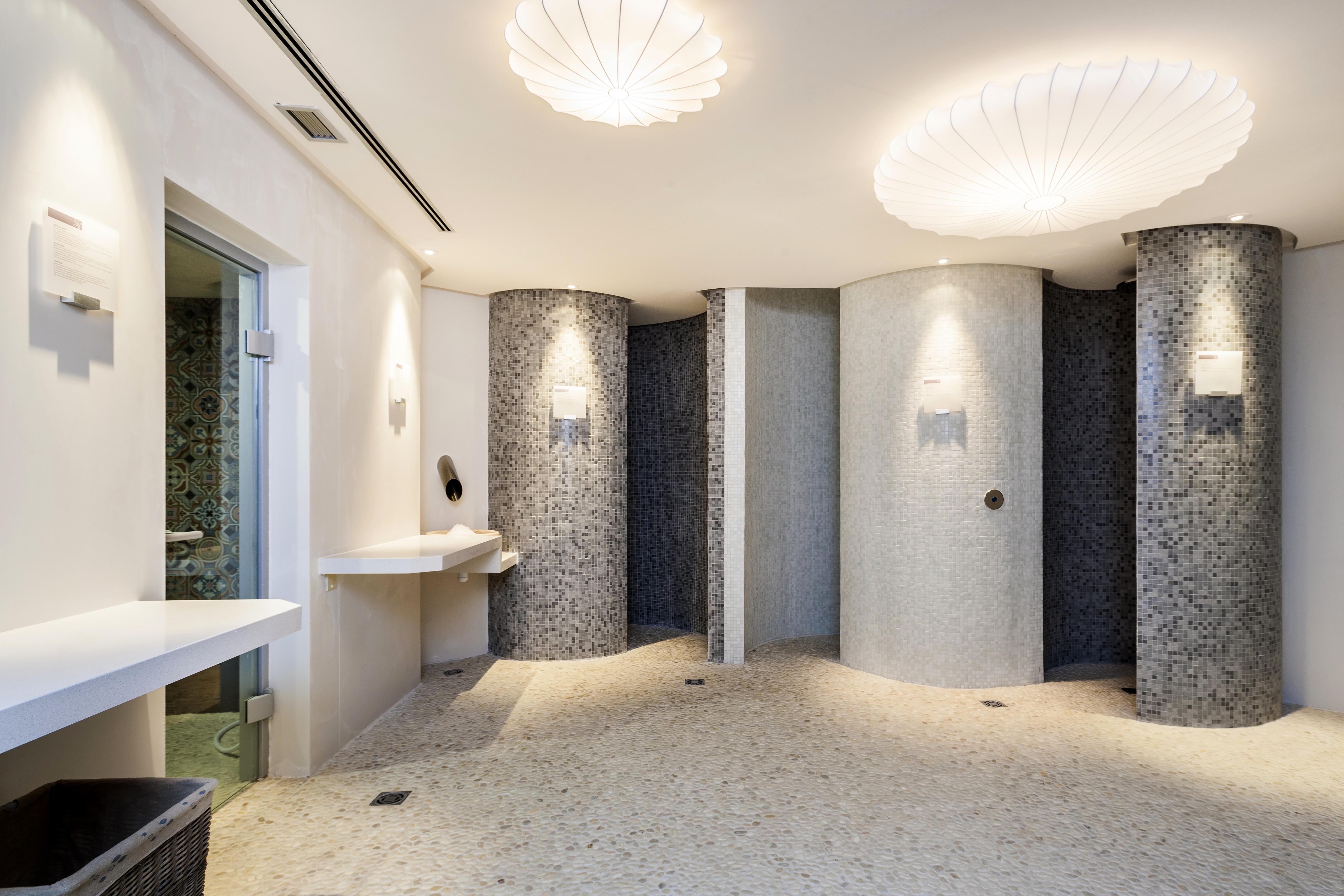 Hotel Insotel Cala Mandia 4*