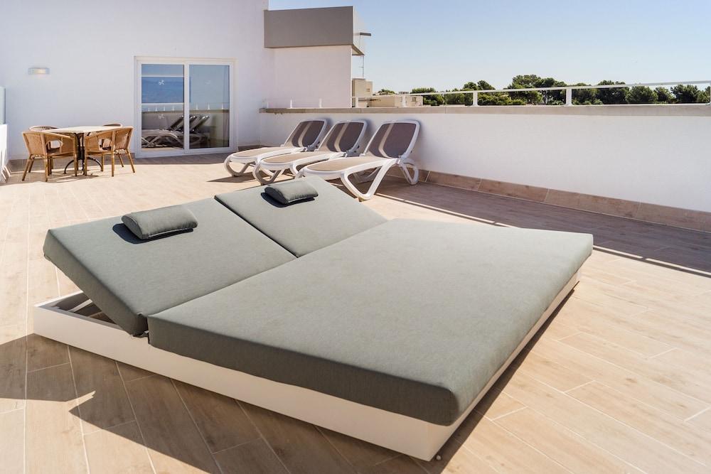 Tomir Portals - Adults Only