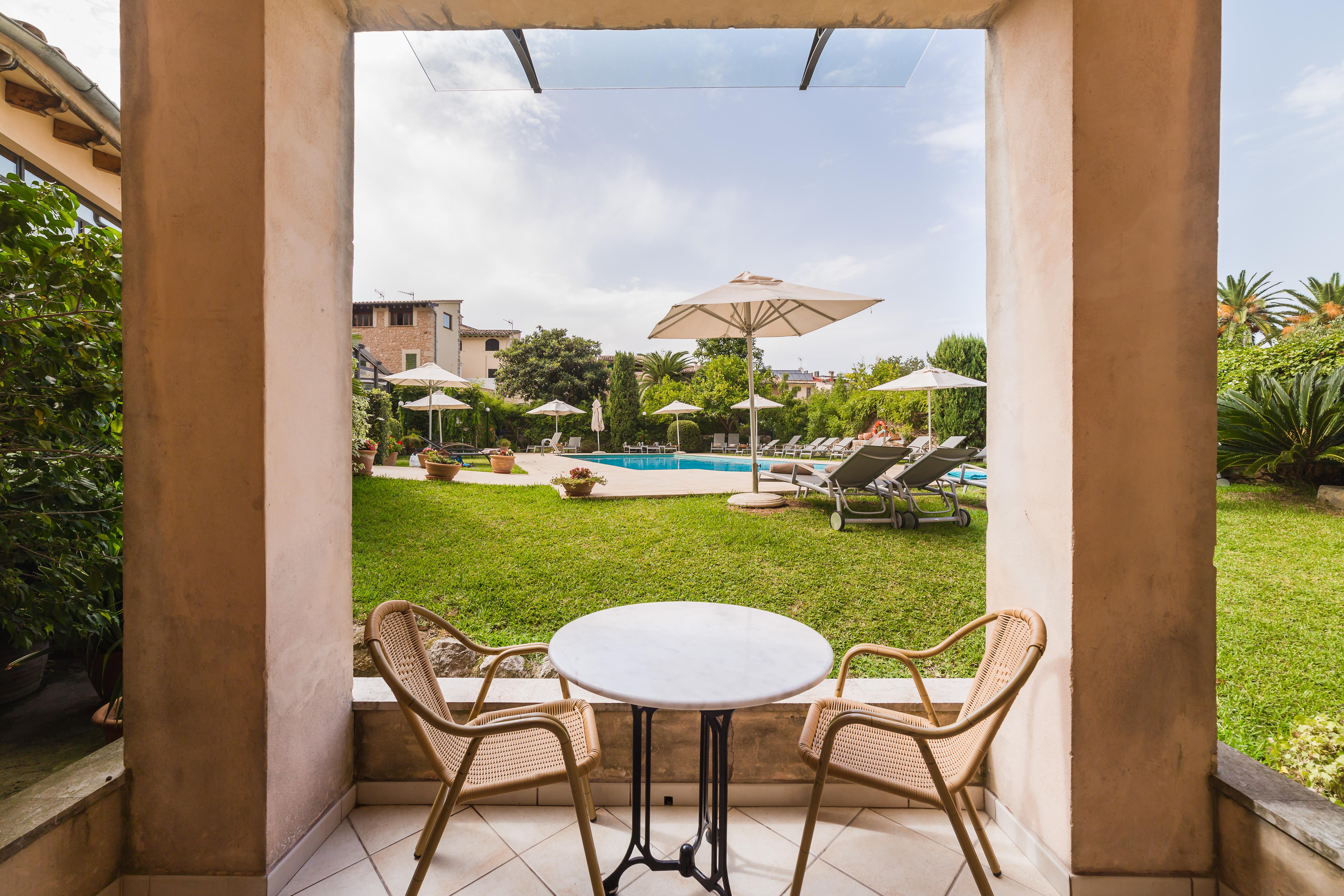 Ca'l Bisbe Hotel