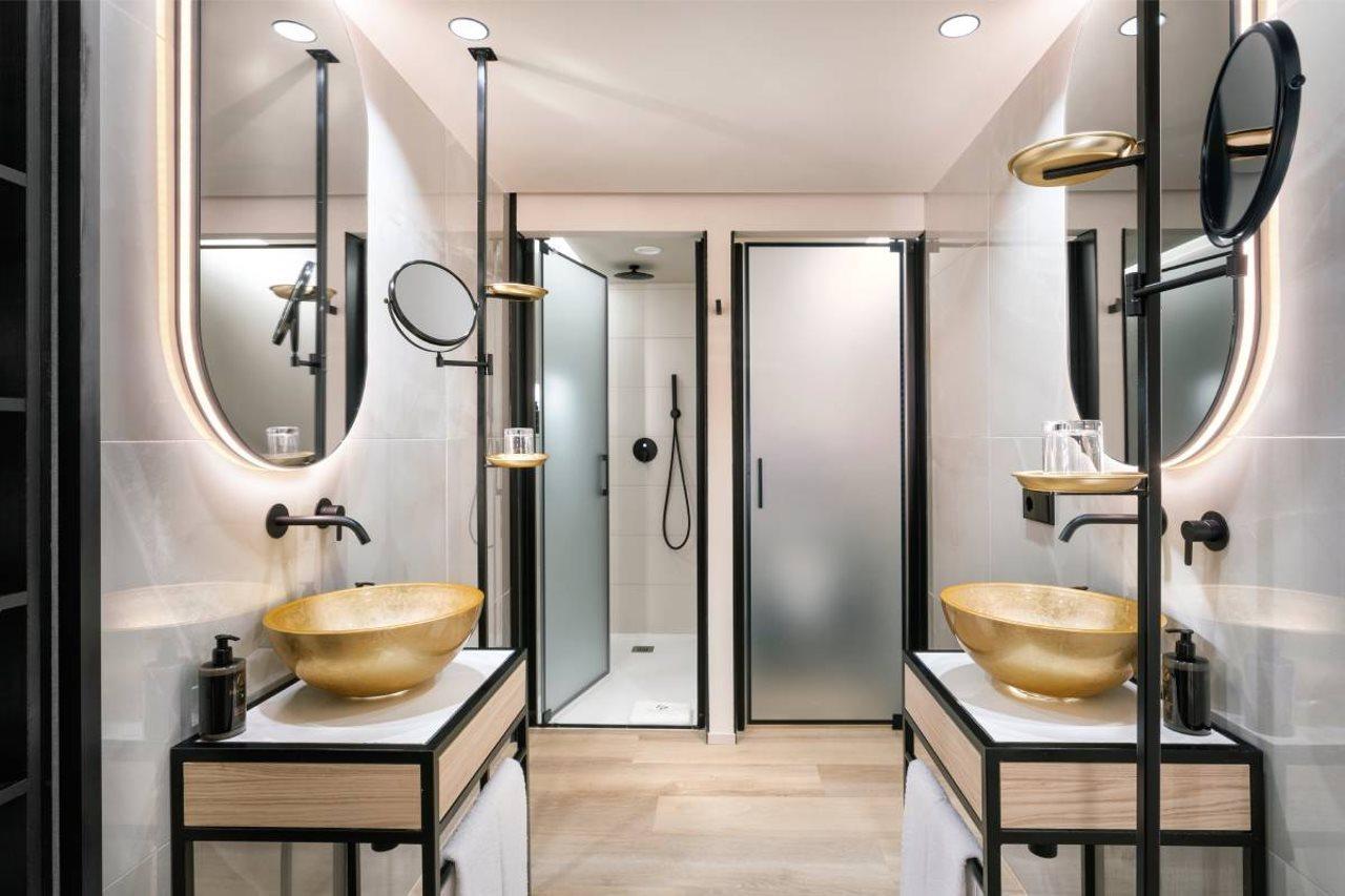 Hotel Nivia Born Boutique