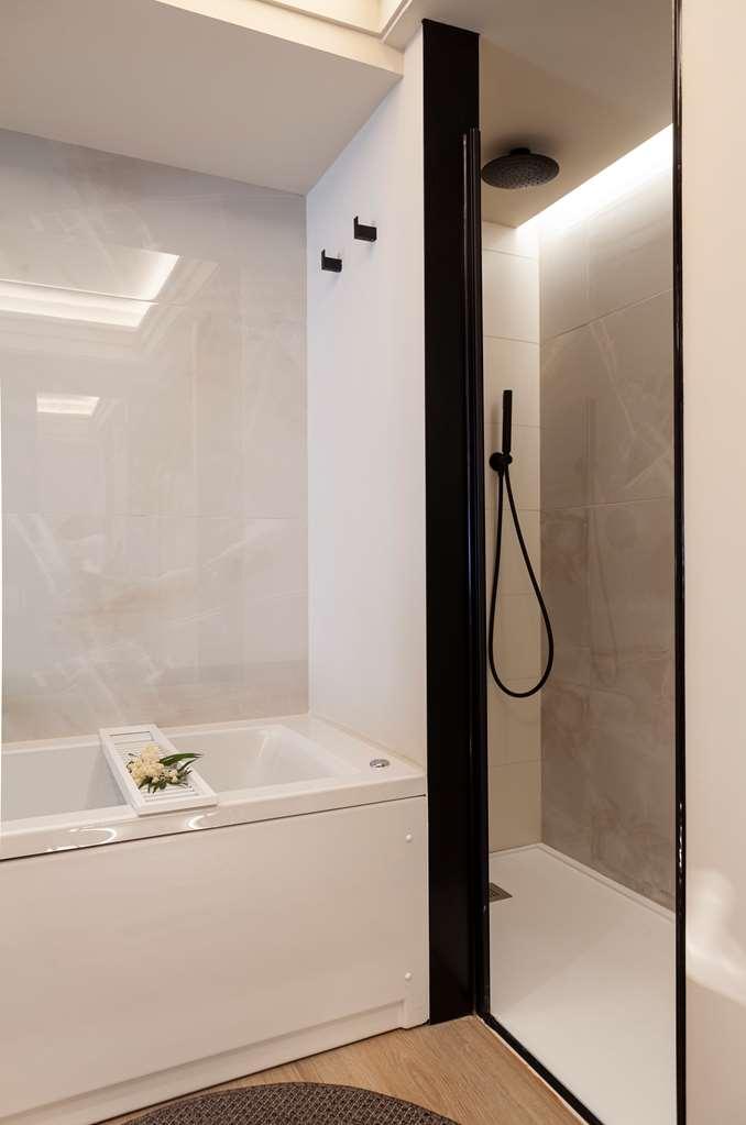 Hotel Nivia Born Boutique
