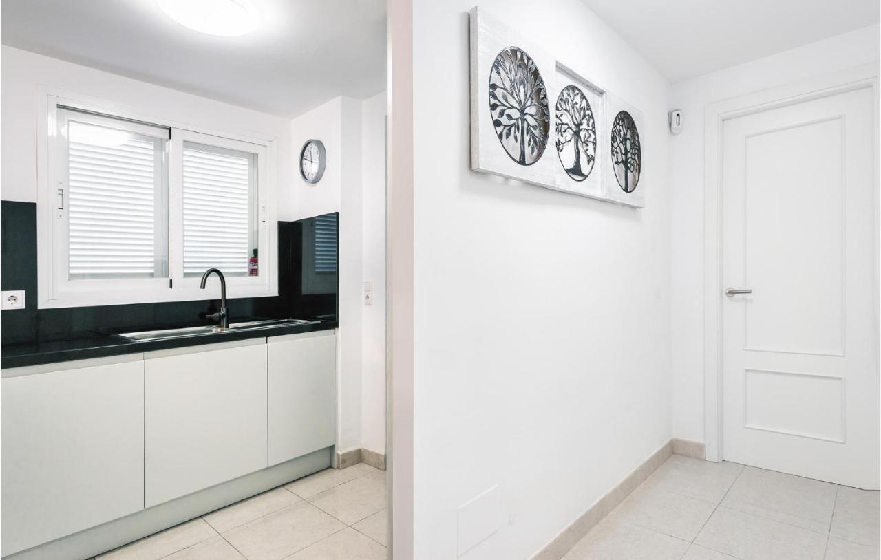 Apartamento Awesome In With Kitchen *