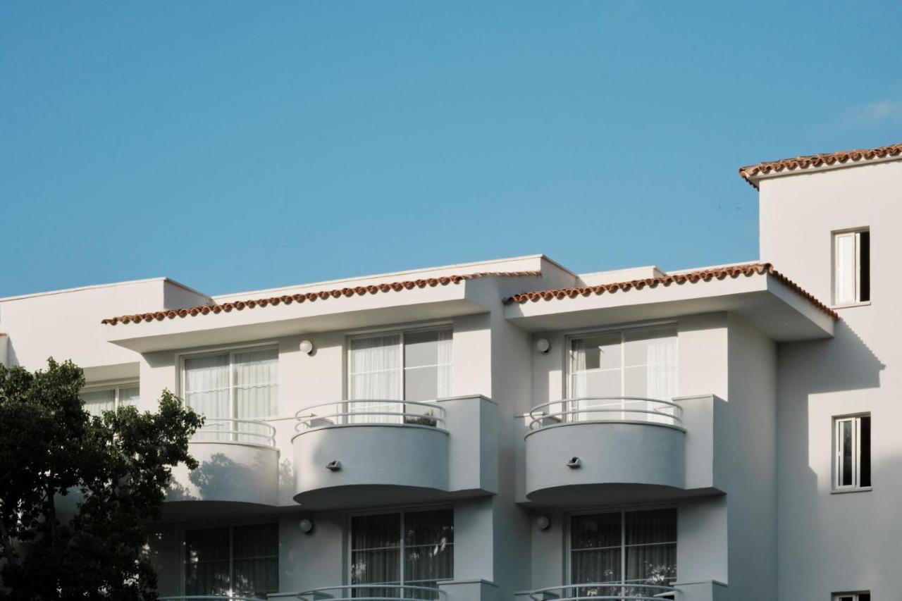 Prinsotel La Pineda Aparthotel 4*