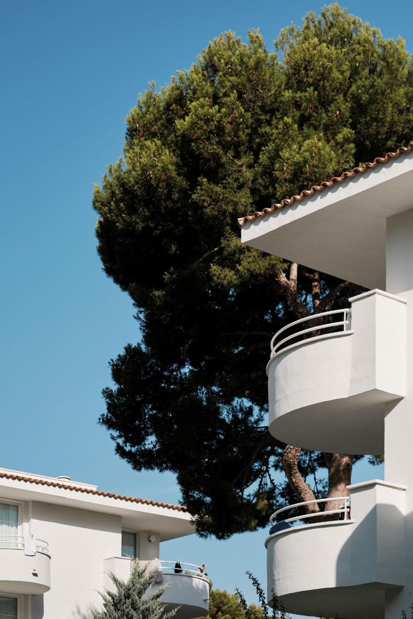 Aparthotel Prinsotel La Pineda 4*