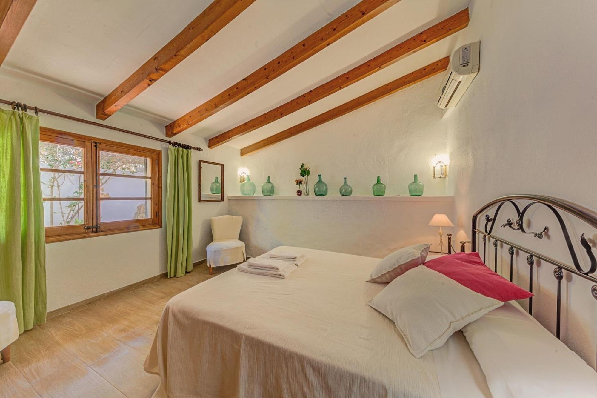 Salas Villa