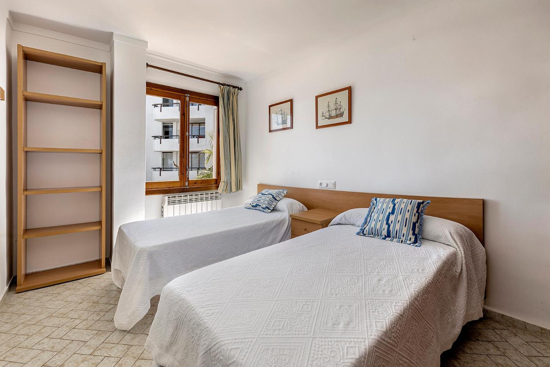 Llenaire 1, Sea View, Pool, Wifi Apartamento
