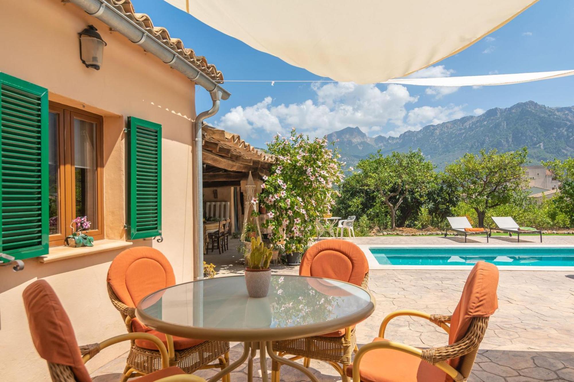 Villa Frontera *