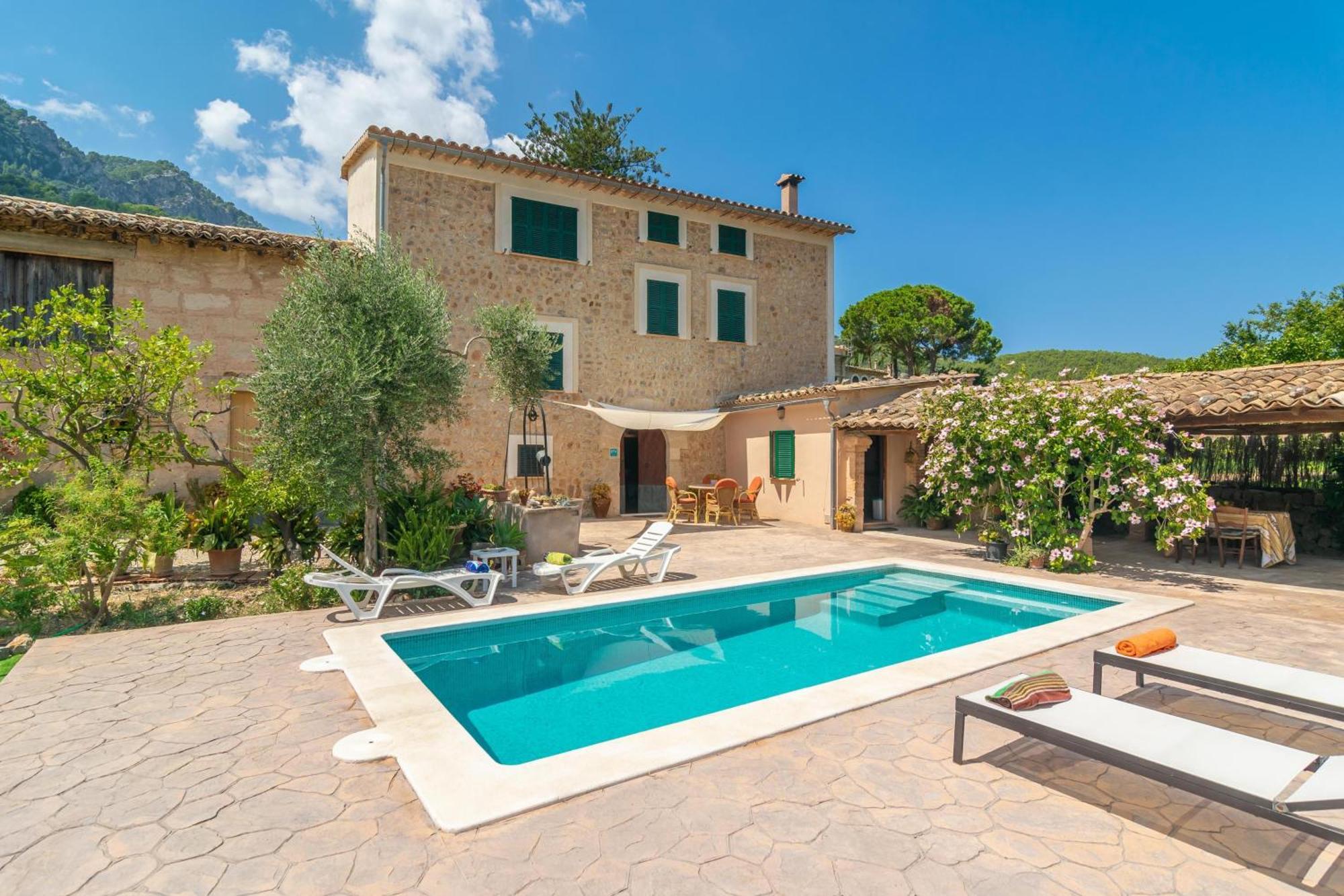 Frontera Villa *