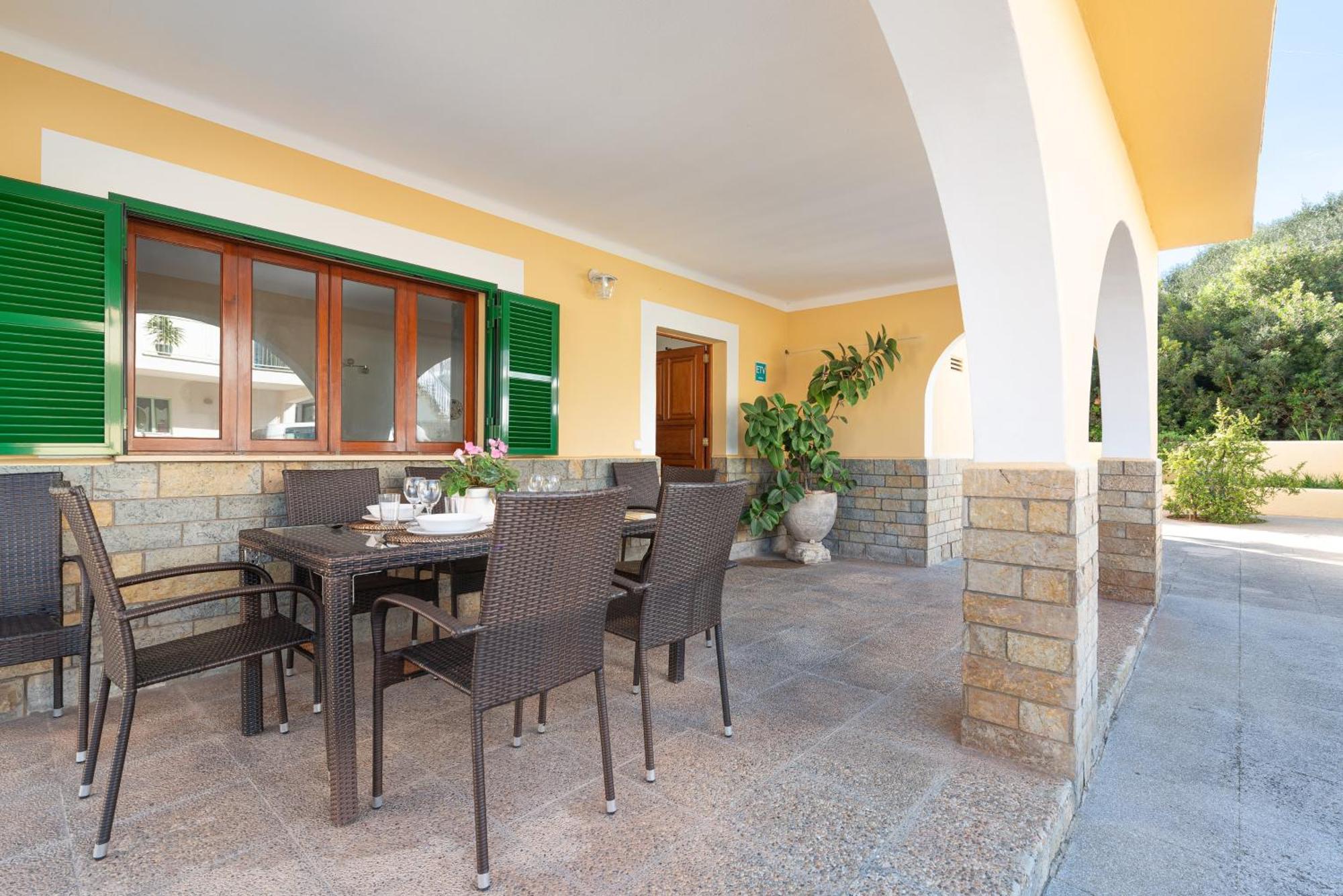 Tradicional Calamar 7 Villa Portocolom (Mallorca)