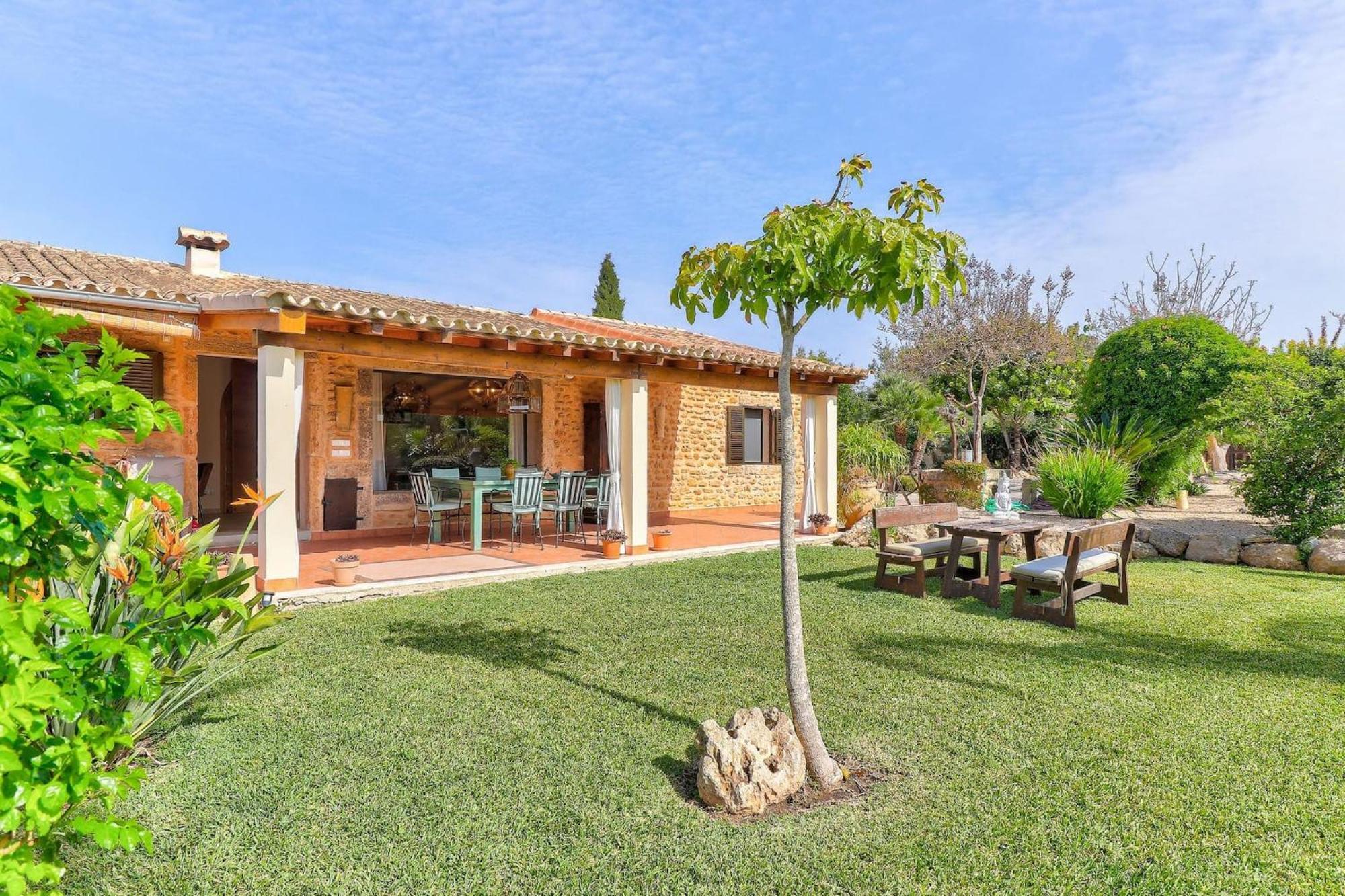 Holiday home Petit Bijoux By Rentallorca