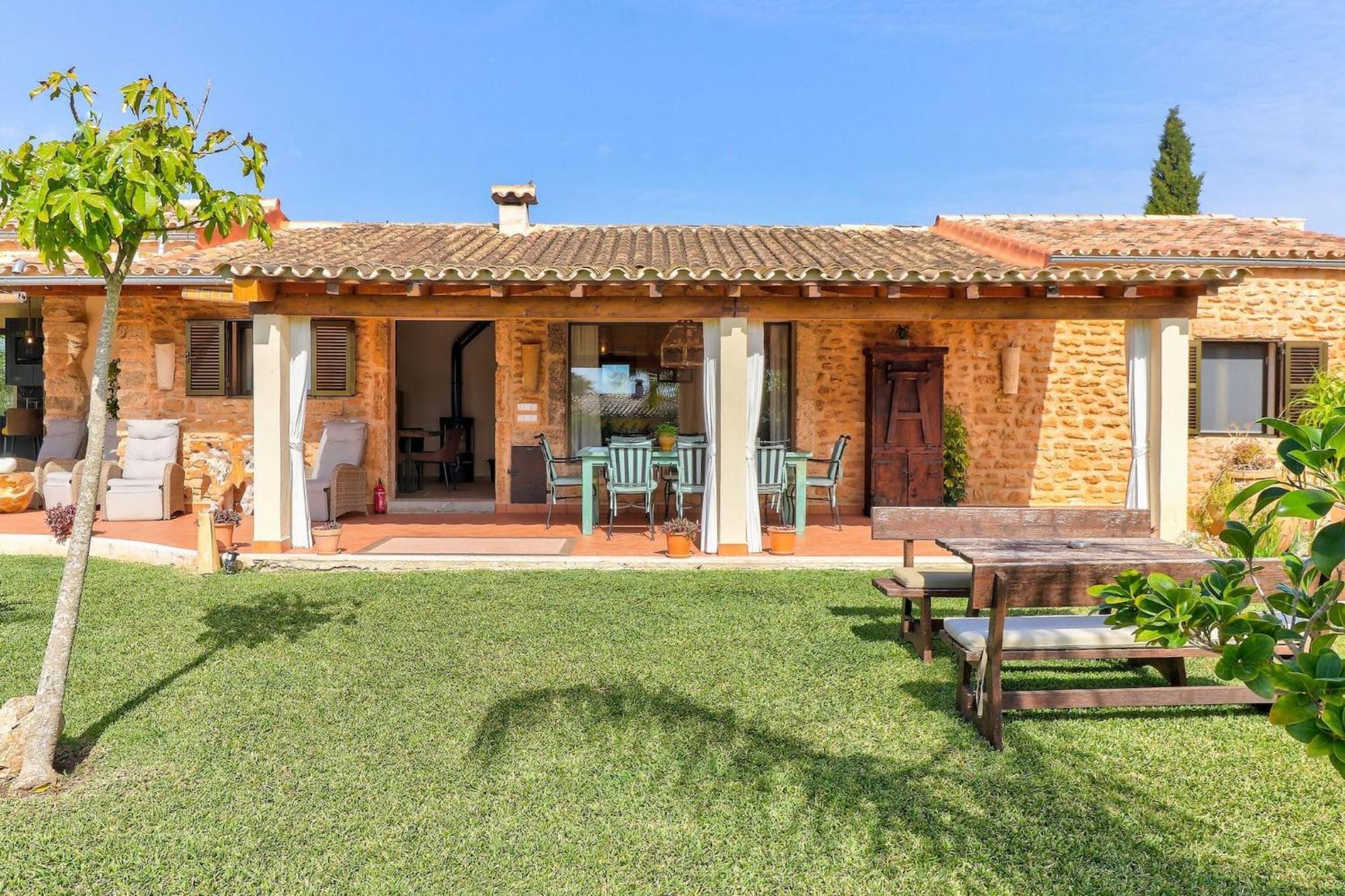 Petit Bijoux By Rentallorca Holiday home Can Picafort (Mallorca)