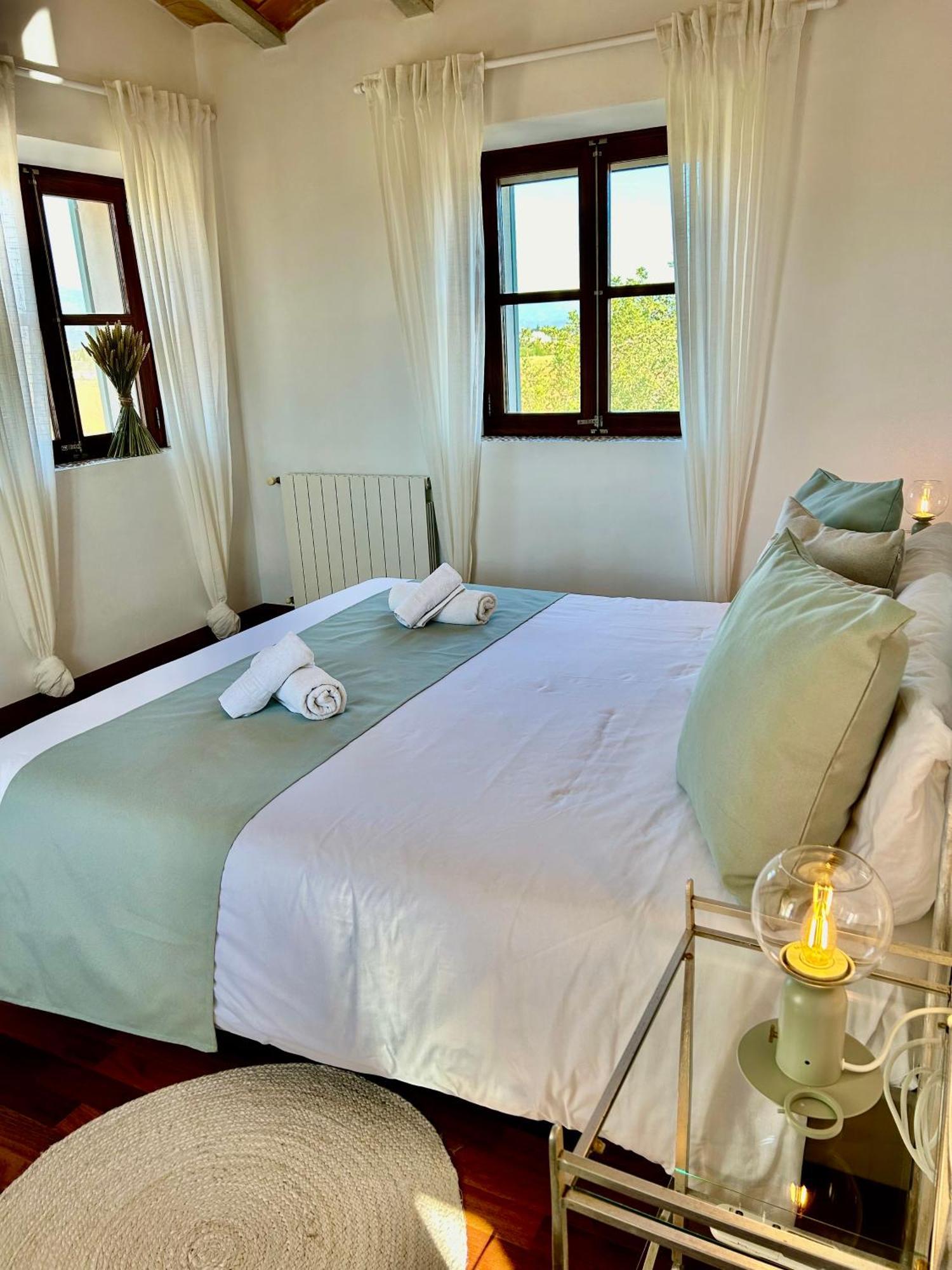 Cas Coix Jacuzzi Gym & Pool Villa *
