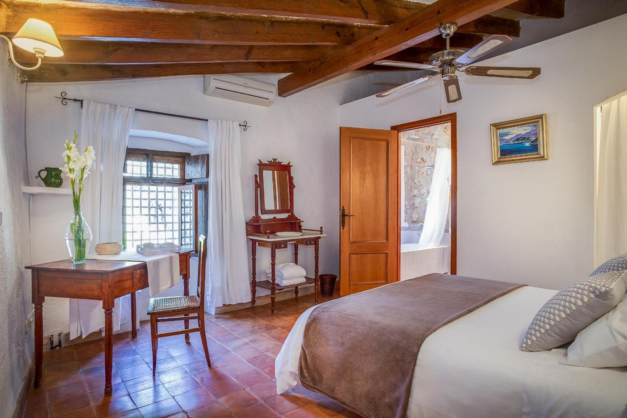 Es Castell Hotel