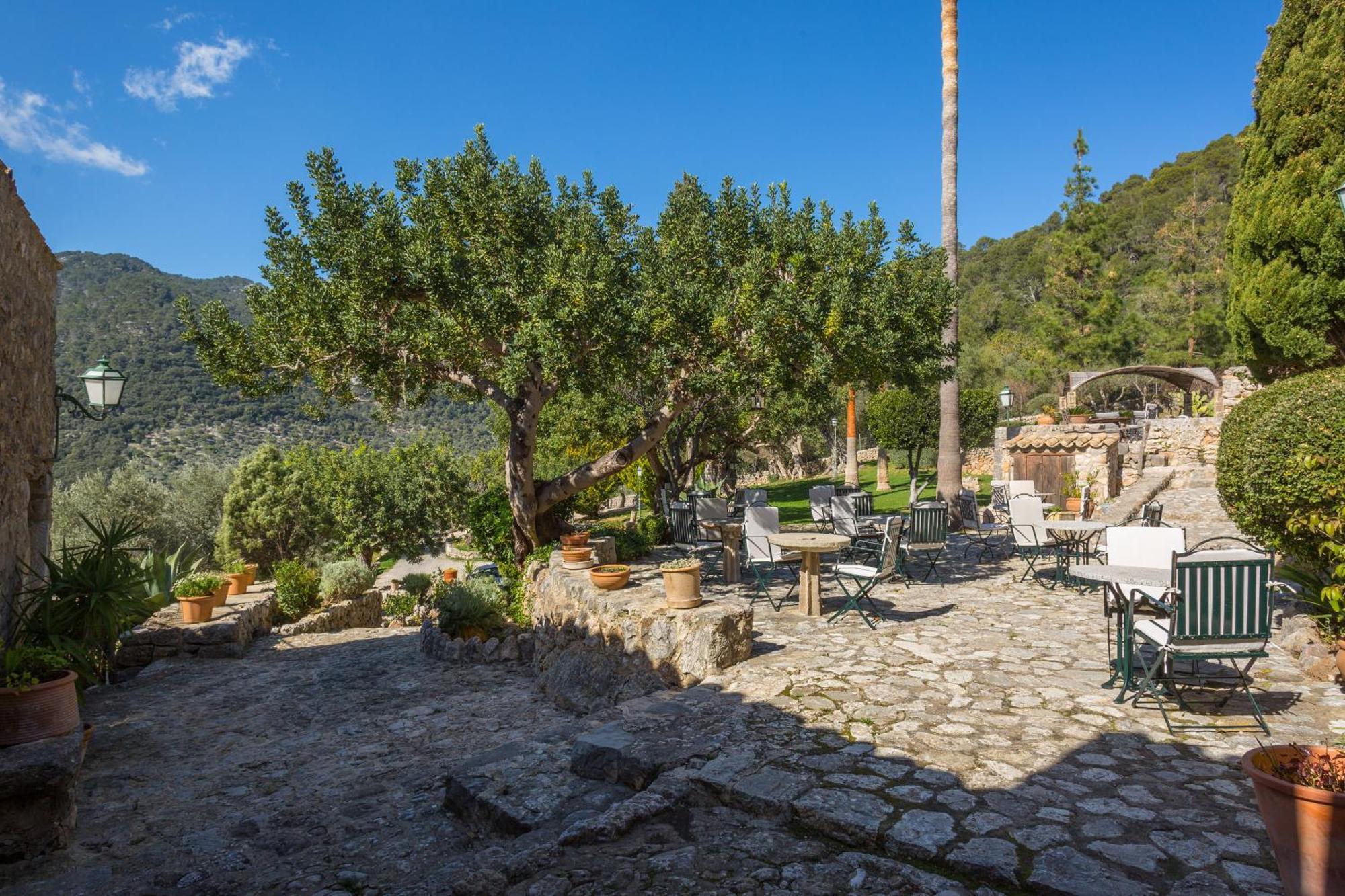 Hotel Es Castell