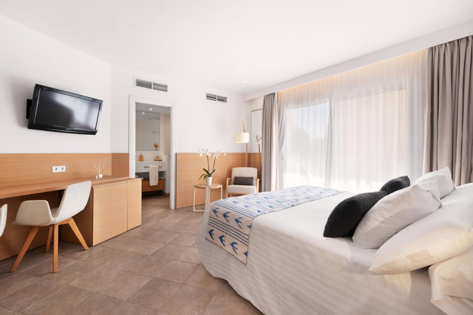 Chiquita - Adults Only - Over 12 Hotel Colonia de Sant Jordi