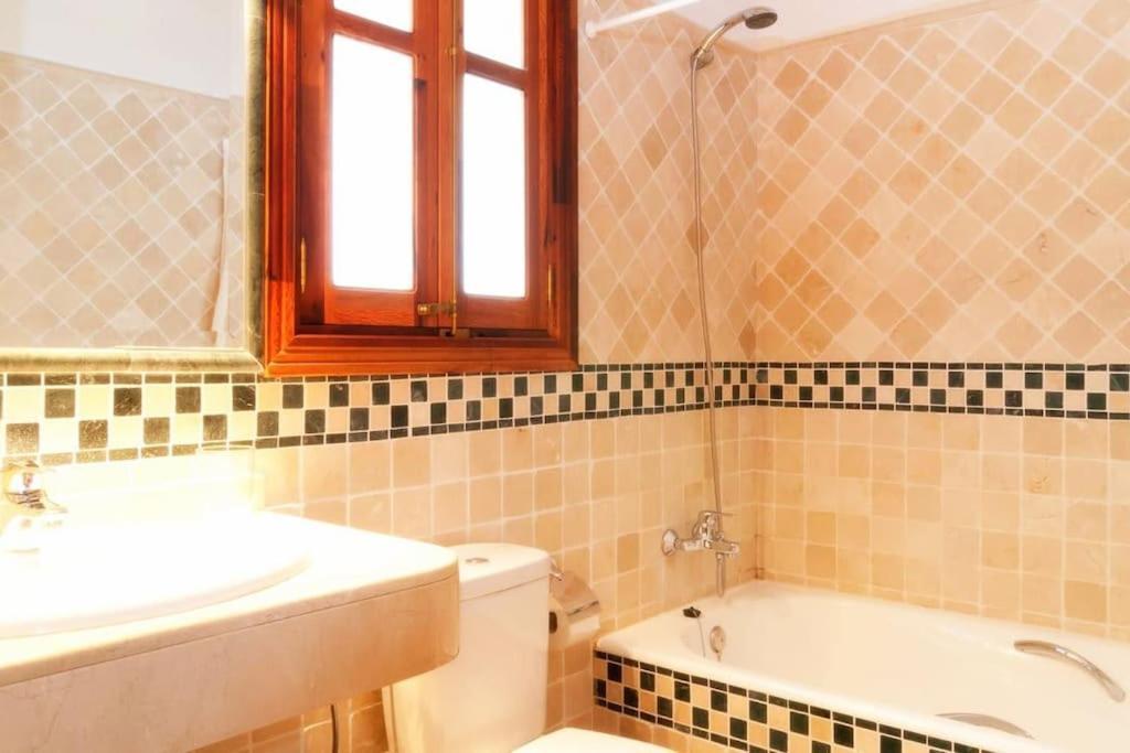 Son Capellet In Petra Villa *