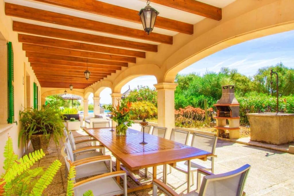 Villa Son Perxa In Petra (Mallorca)