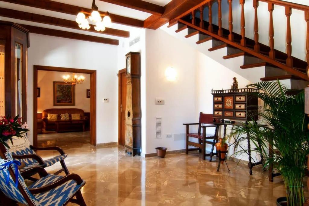 Villa Son Perxa In Petra (Mallorca)