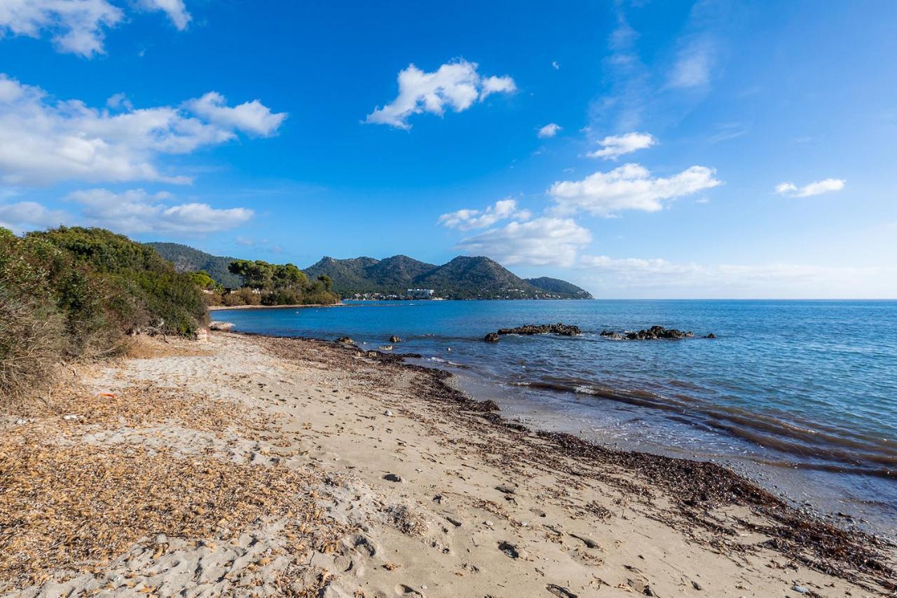 Sa Copinya, Frente A La Costa De Cala Bona