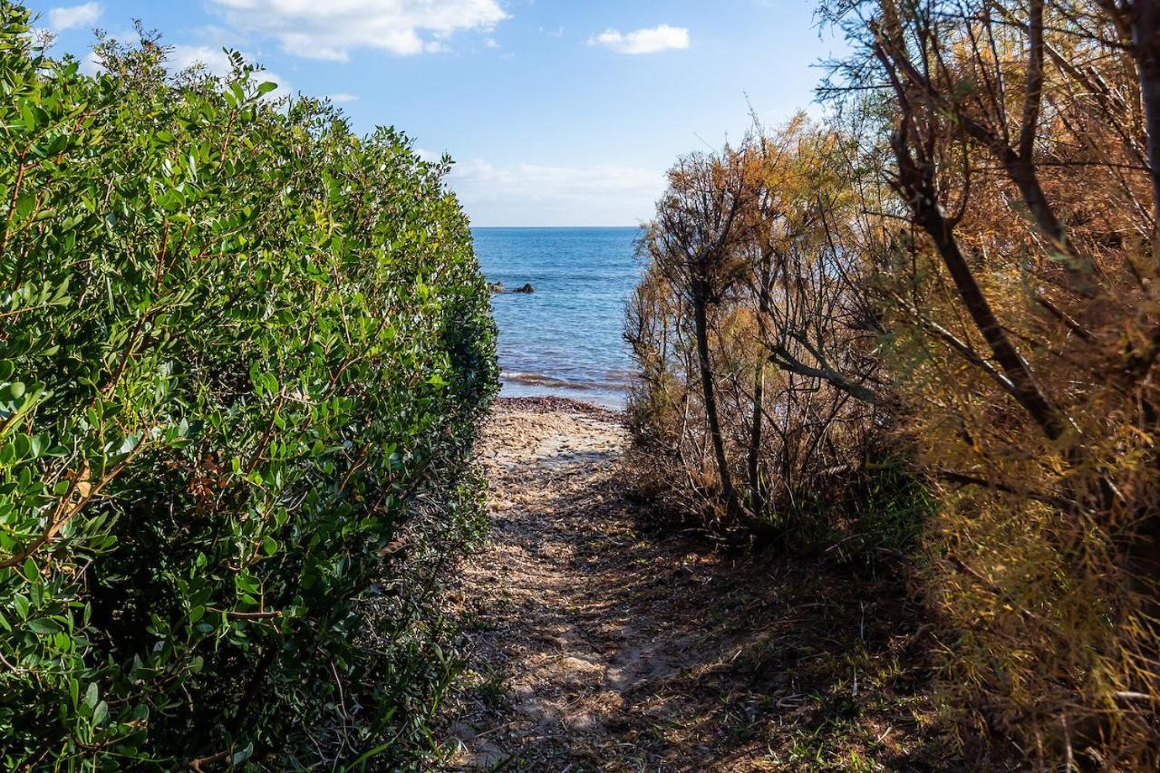 Villa Sa Copinya, Frente A La Costa De Cala Bona