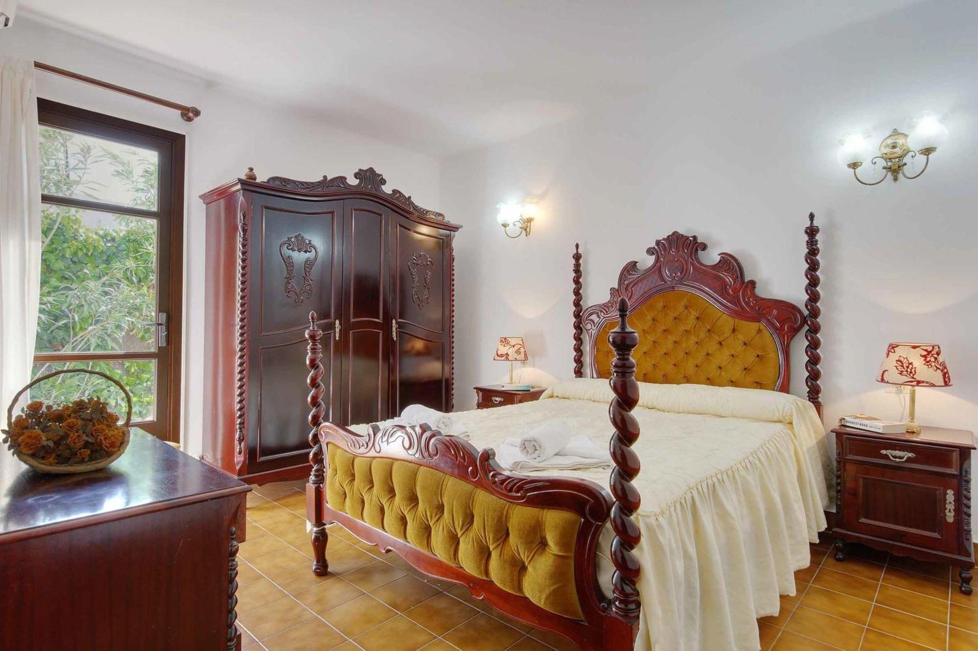 Galio Villa *