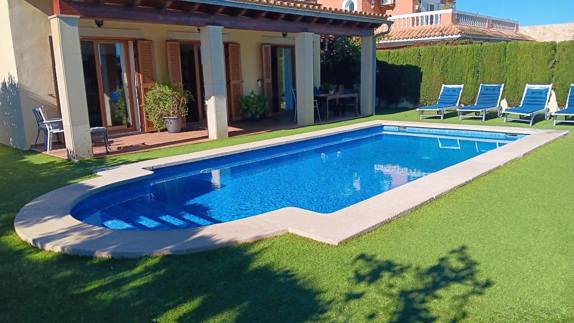 Puerto Adriano Villa