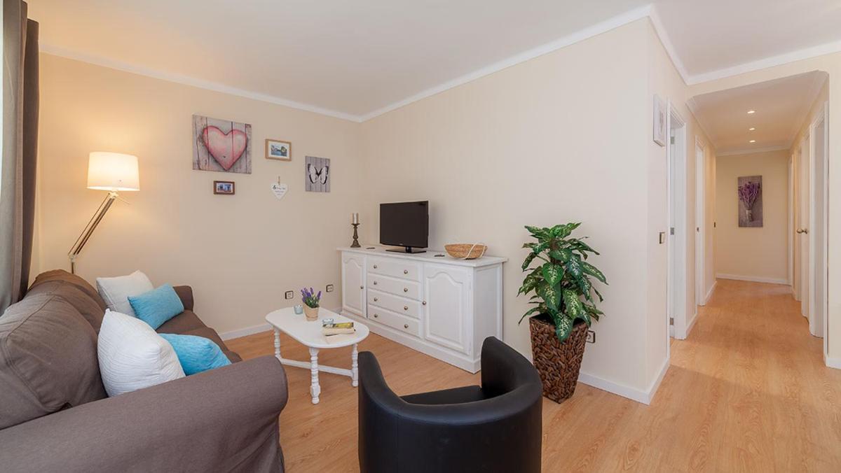 Rosales Apartment *