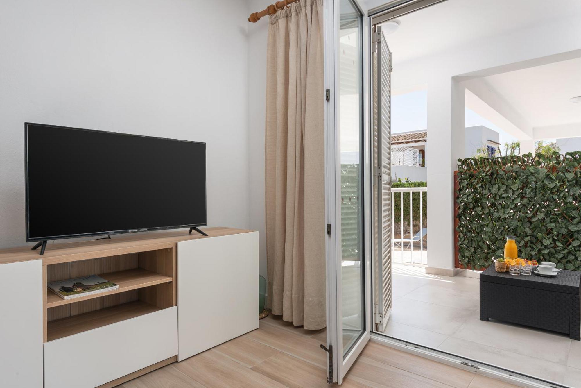 Sunset By The Sea With Pool, Ac, Bbq, Wifi In Cala D´Or