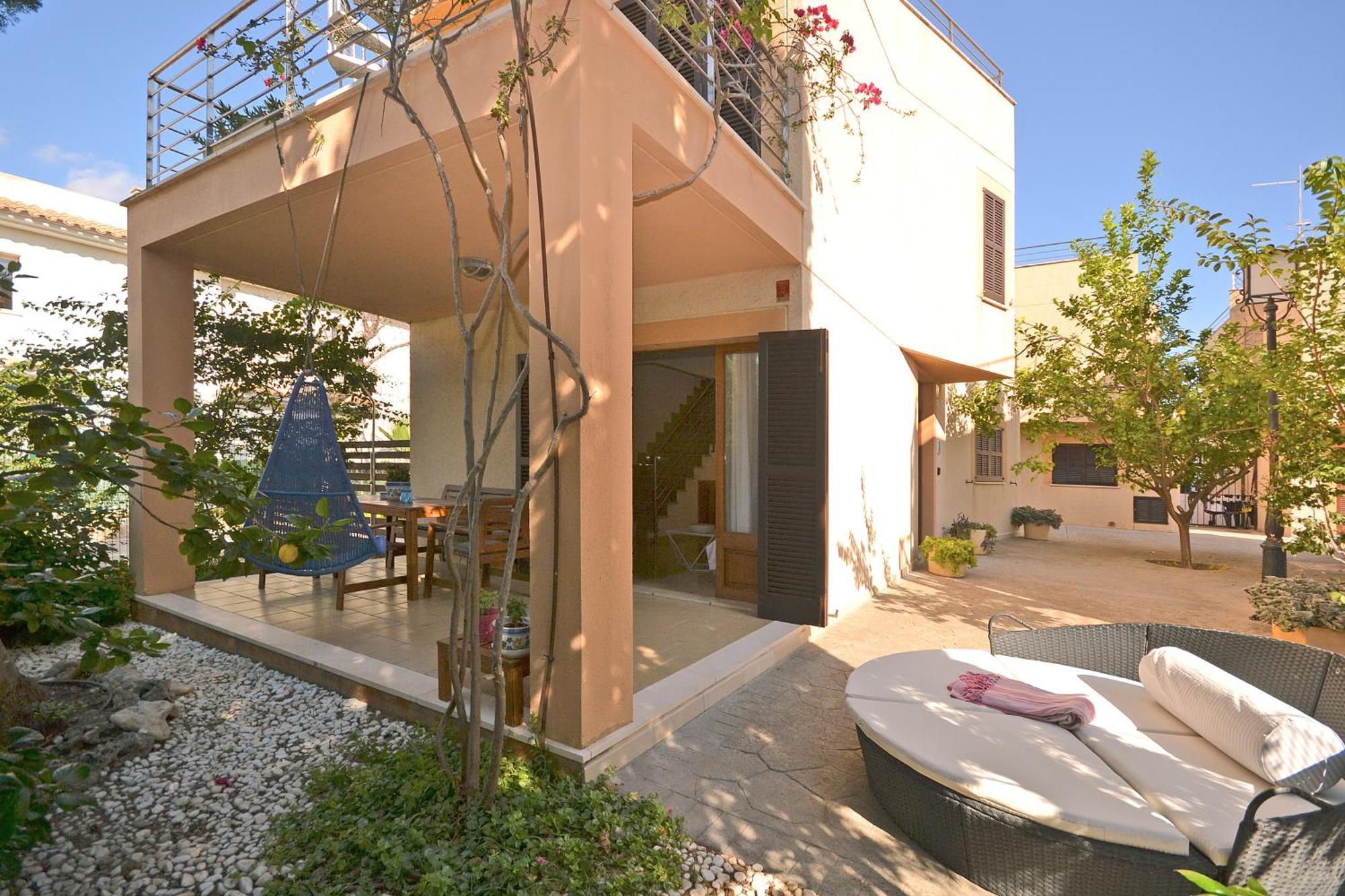 Chalet Amparo Luca
