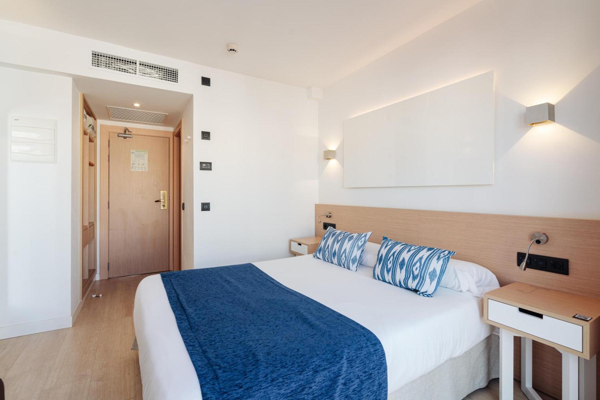 Thb Felip - Adults Only 4*