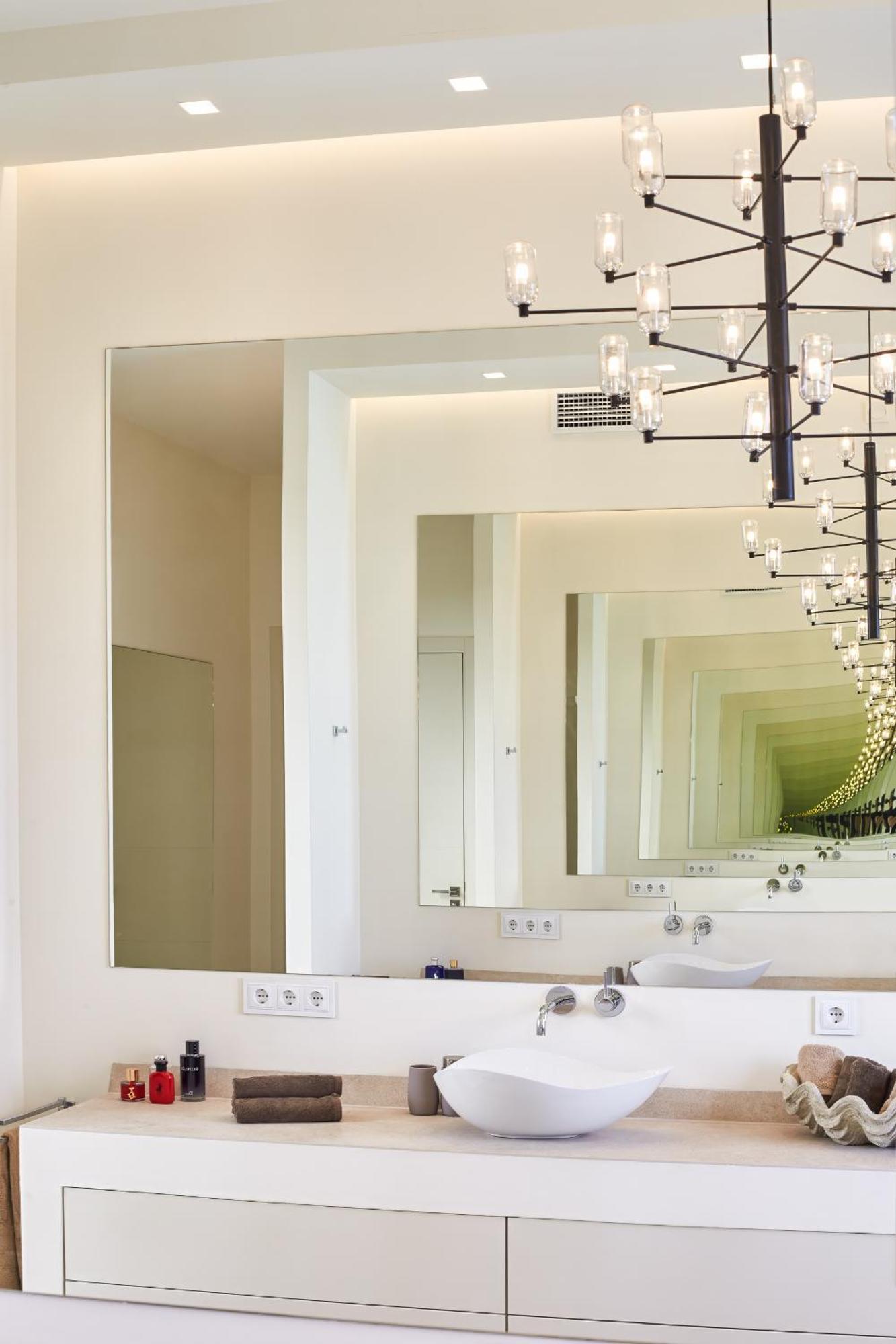 Super Luxury Biggest Pool Mallorca's * Las Salinas