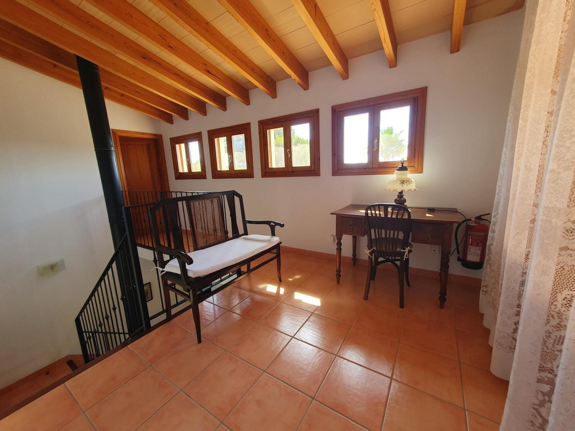 Rústica Con Piscina Cas Padrins De Villa