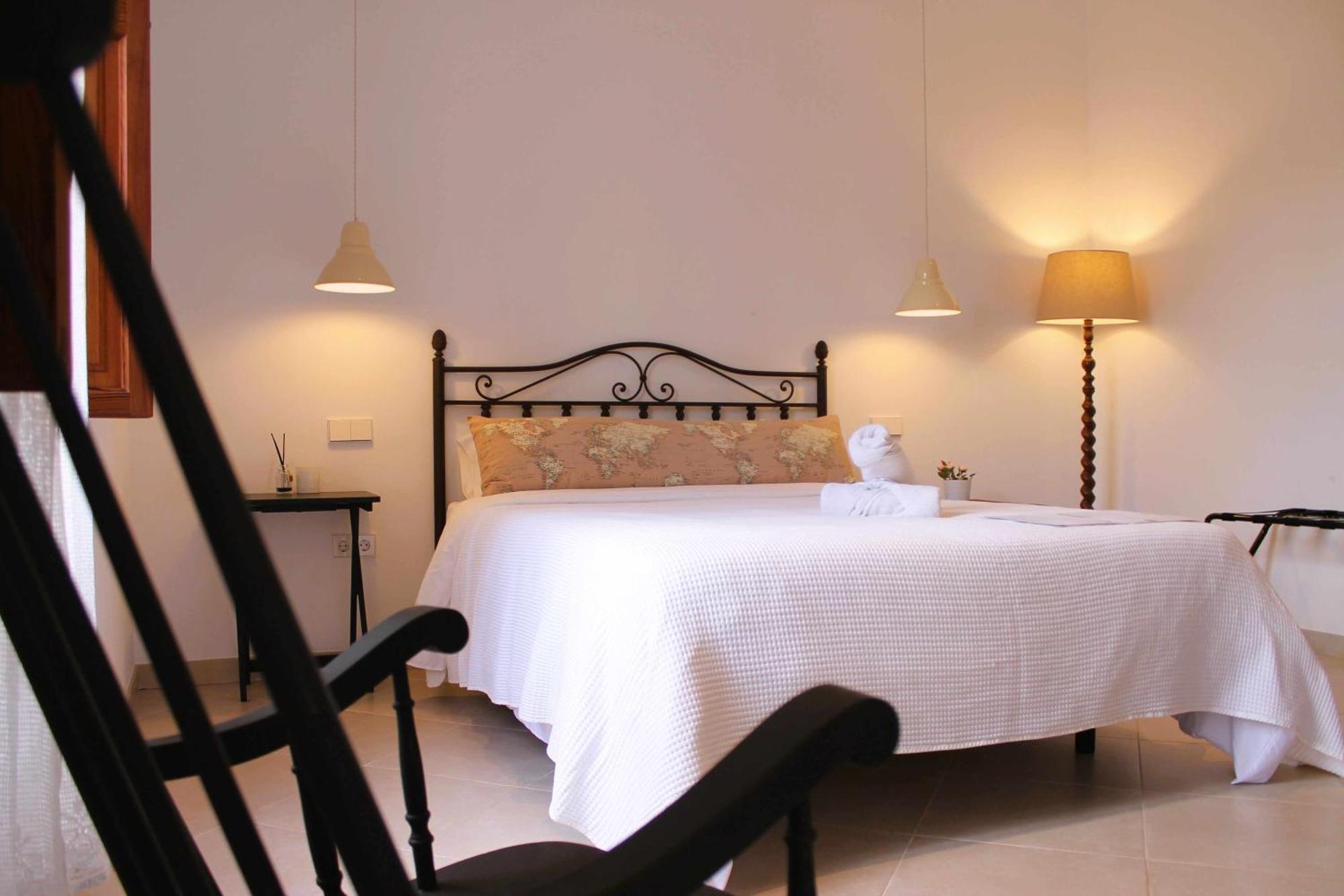 Atrium Mallorca Bed and breakfast Porreras