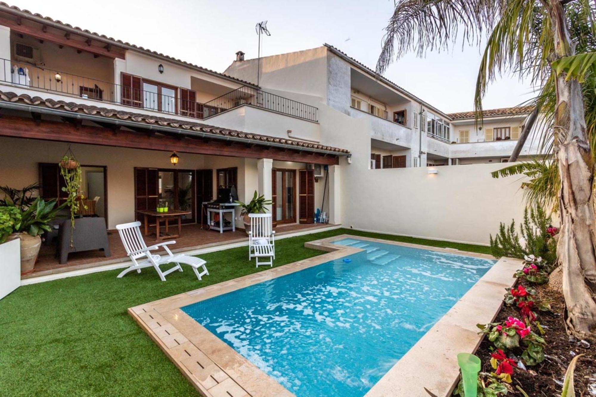 Beautiful Mallorca 3 Bedrooms Townhouse Memories Walking Distance To Town Square Private Pool Consell