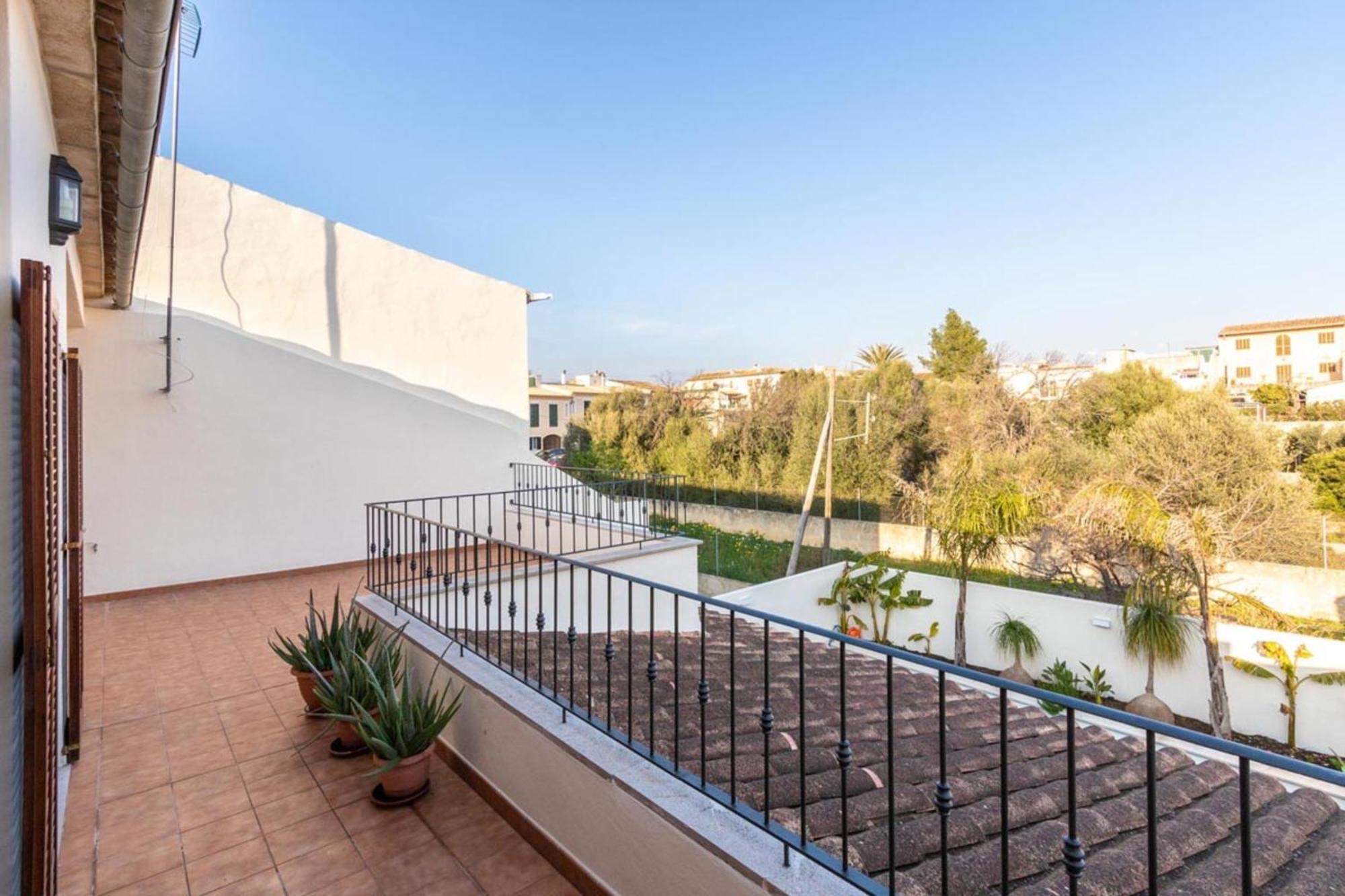 Beautiful Mallorca 3 Bedrooms Townhouse Memories Walking Distance To Town Square Private Pool *