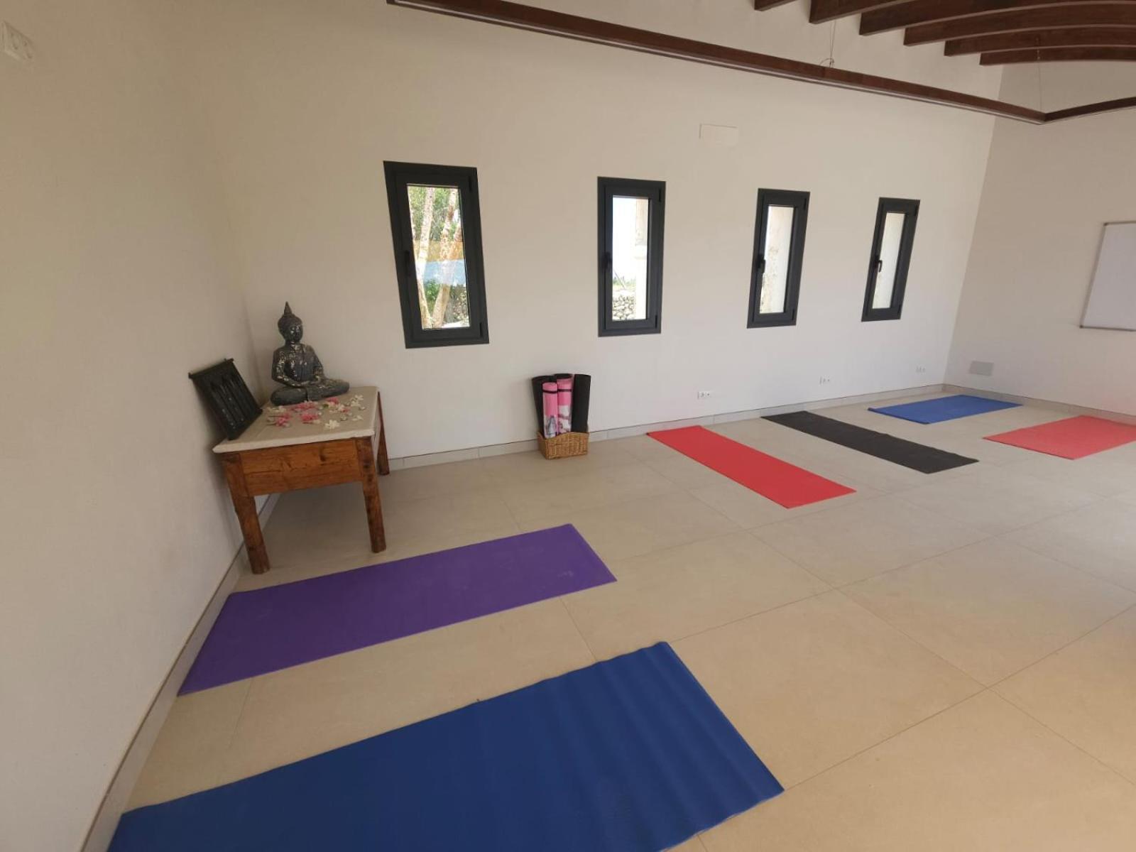 Hotel Es Racó De Maria 3*
