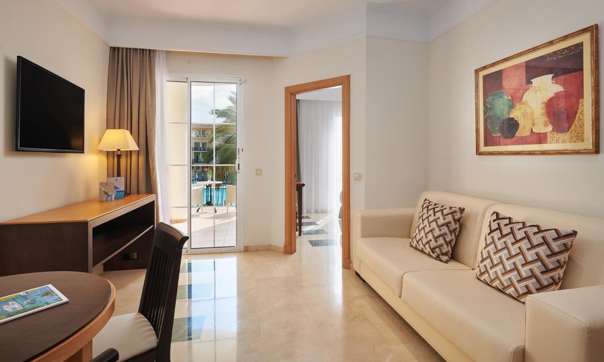 Hotel Grupotel Playa De Palma Suites&spa 4*