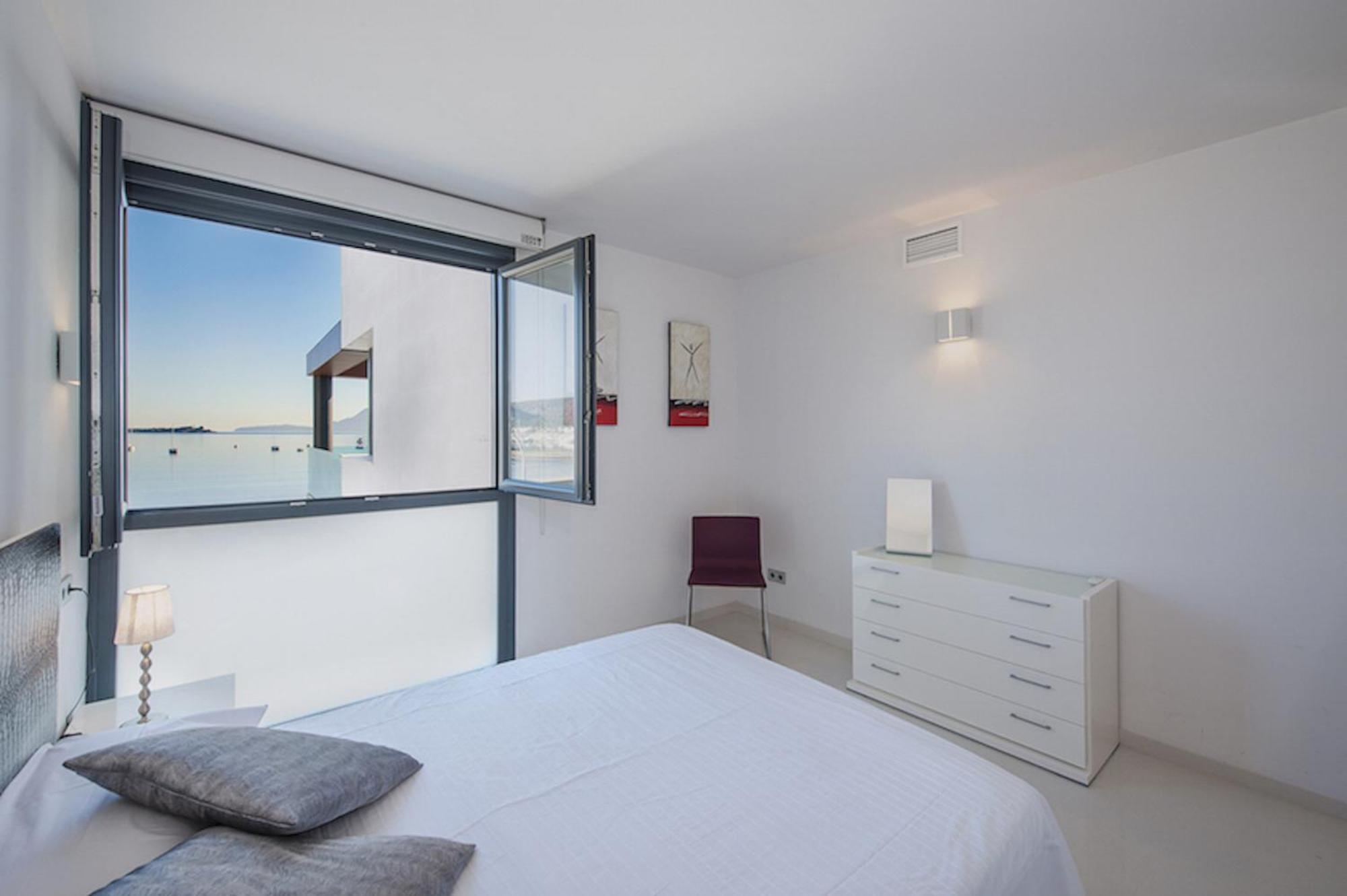 ático Londres Izquierda Apartamento *