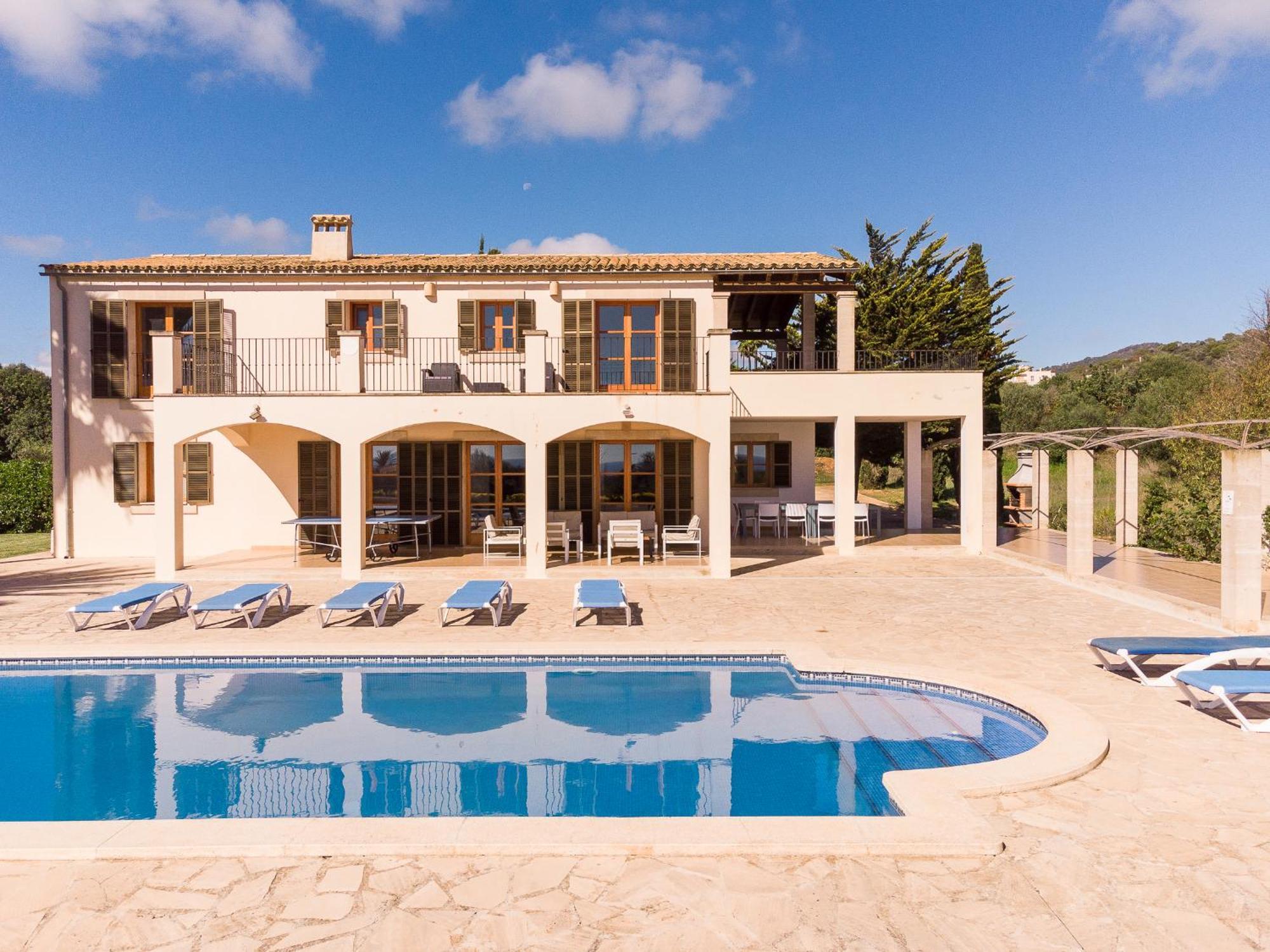 Romana * S'Horta