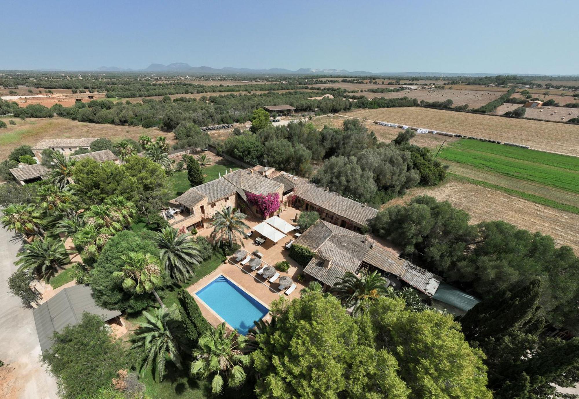 Country house Es Torrent