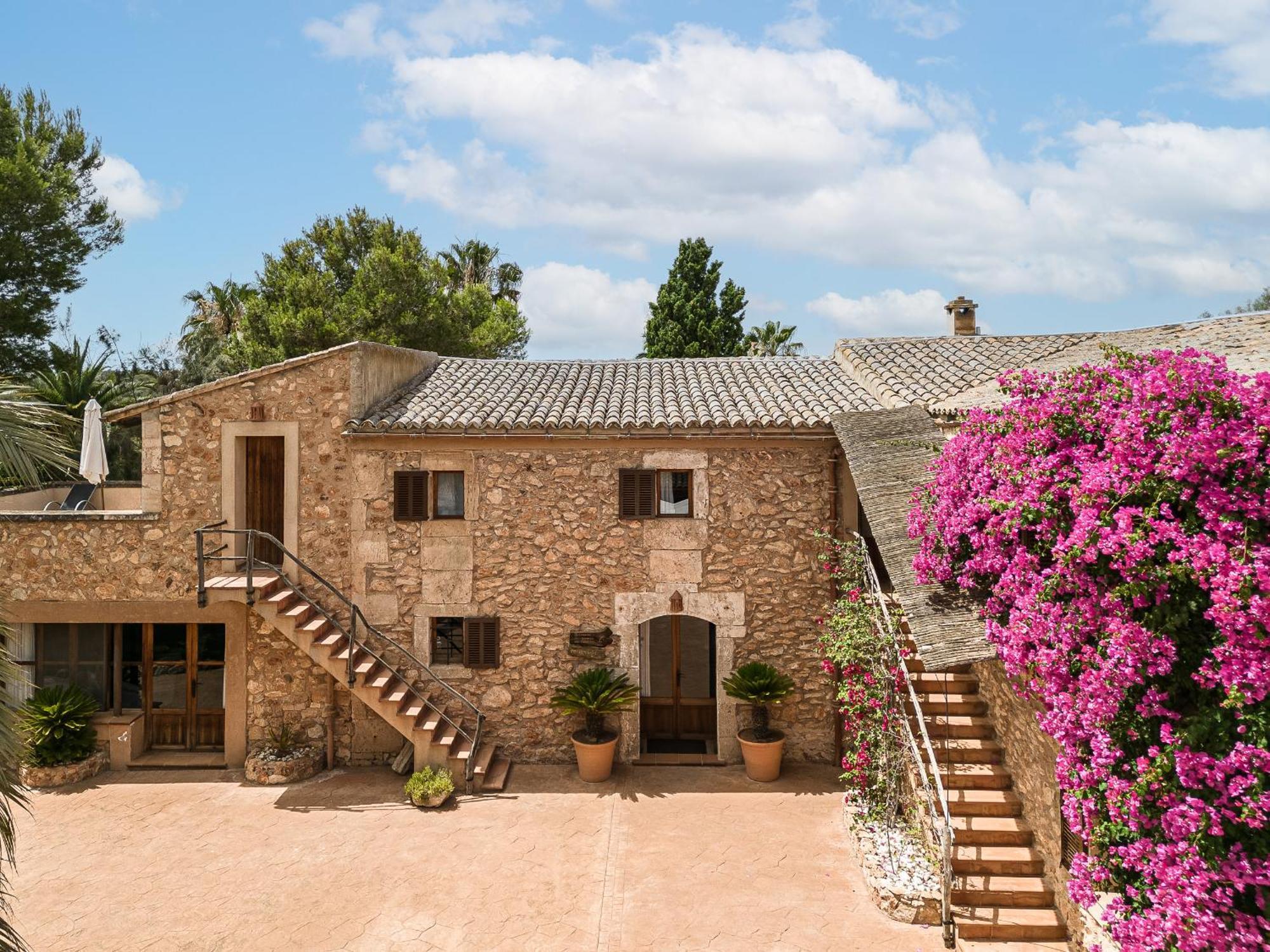 Country house Es Torrent