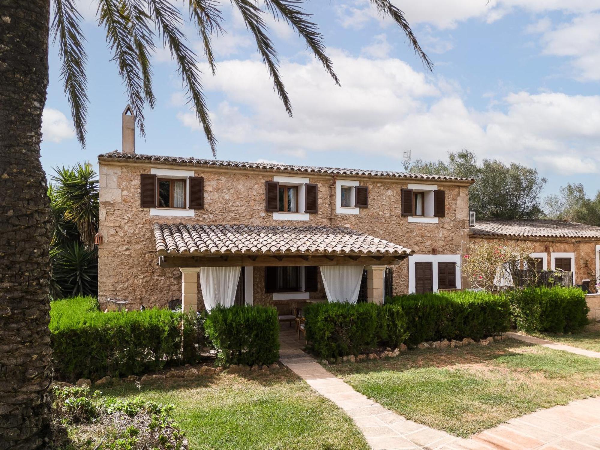 Es Torrent Country house *