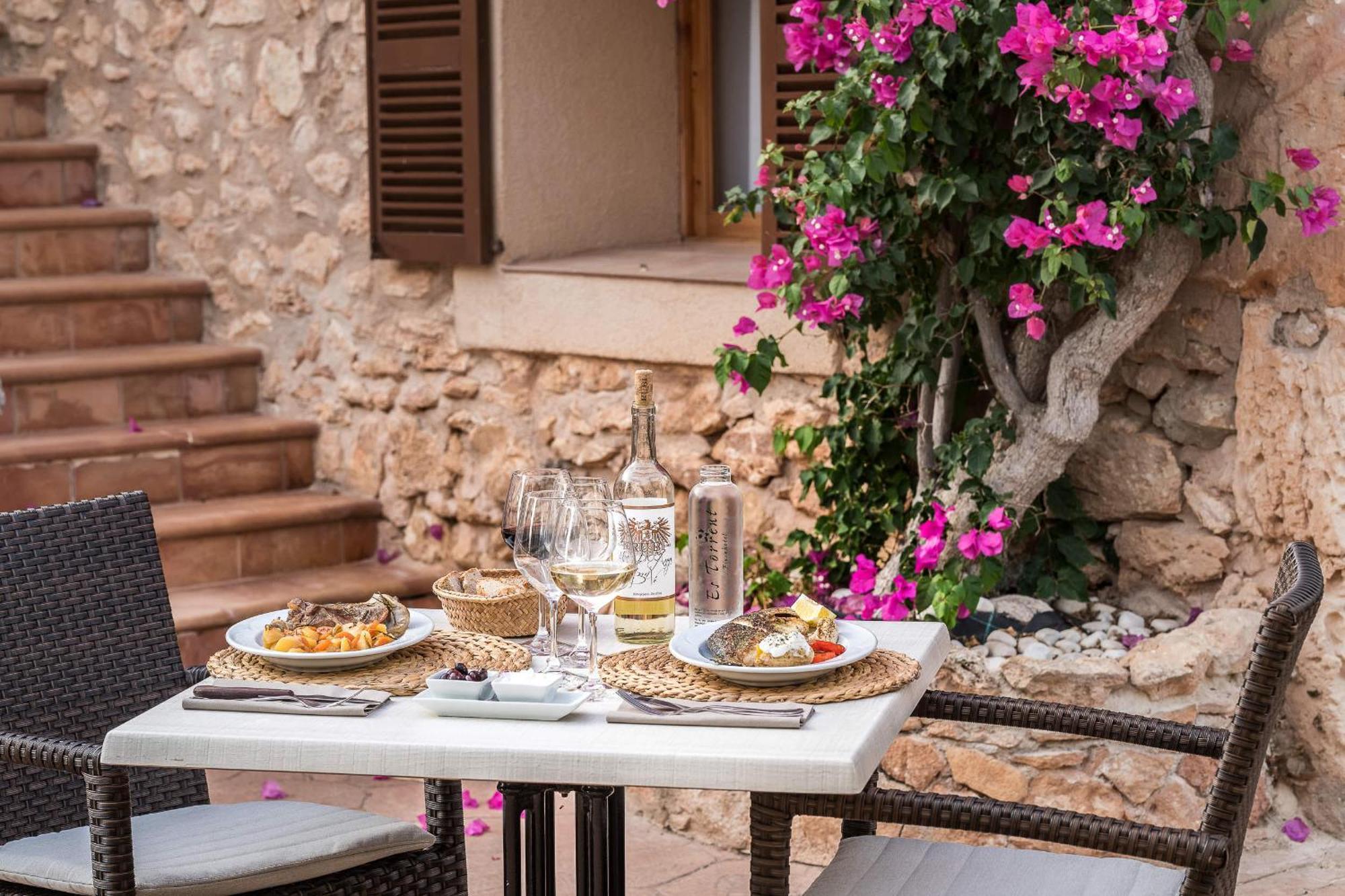 Country house Es Torrent