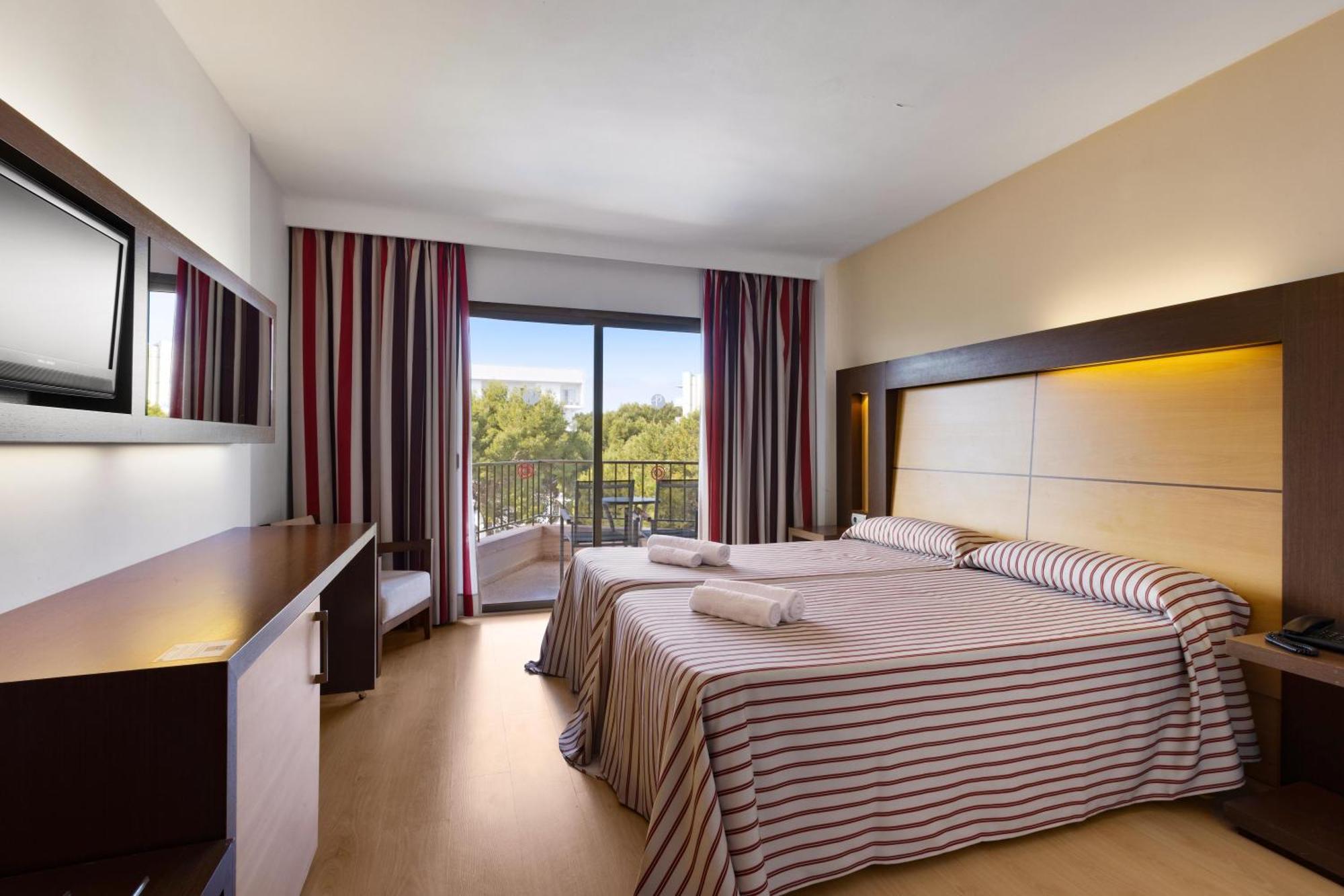 Pabisa Chico (adults Only) 4*