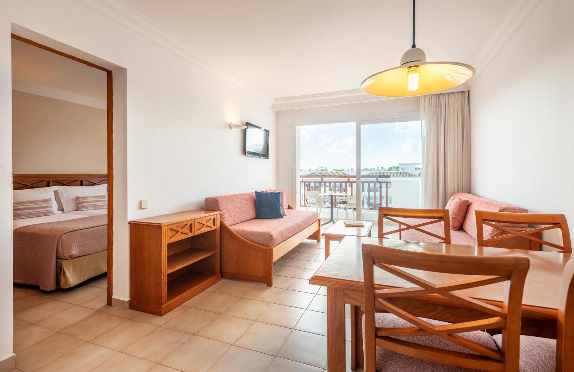 Inturotel Cala Azul Apartahotel